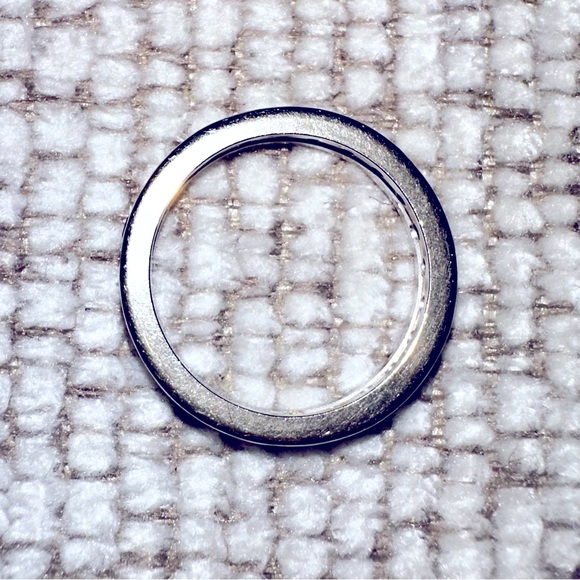 Genuine 7.25 Channel Set White Gold Square Sapphire Eternity Band - Picture 6 of 10